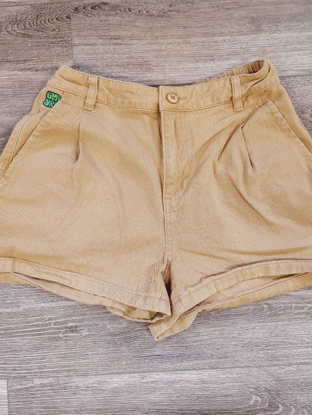 Empyre High-Waist Khaki Shorts in Tan Medium